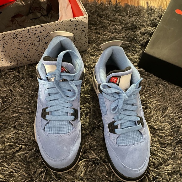 Jordan 4 university blue - Picture 5 of 9